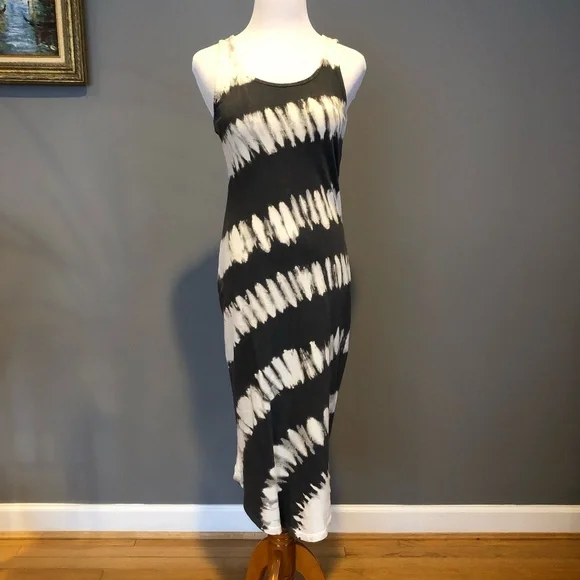 tie dye midi bodycon dress 8d235713-9603-47e6-9822-5dcc8e8cbbc9.jpg?v=1715091243
